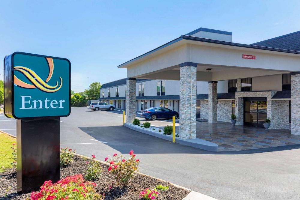 Quality Inn Cleveland Exterior photo